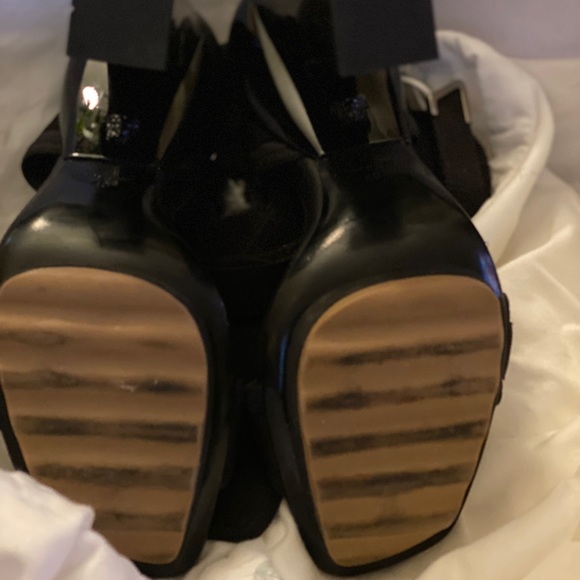 Versace Neoprene Strap Sandals - Picture 5 of 5